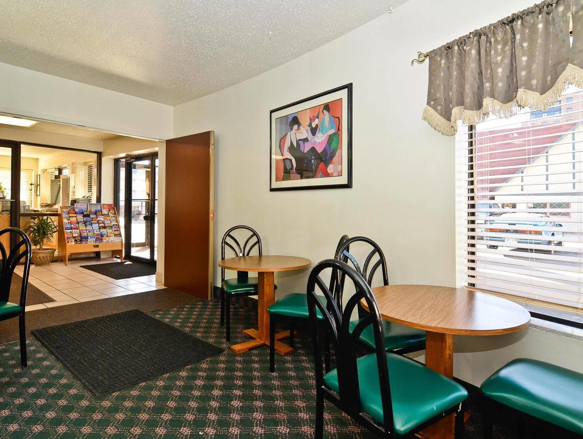 קנזס סיטי Comfort Inn מראה חיצוני תמונה